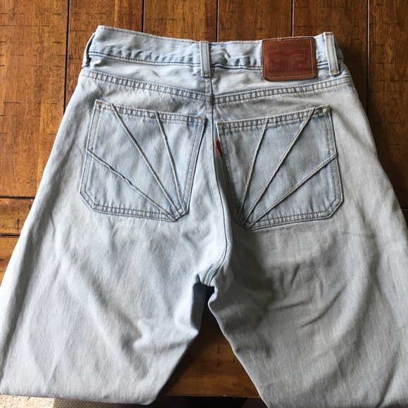 Faded light Levi Strauss original denim jean - Picture 3 of 4